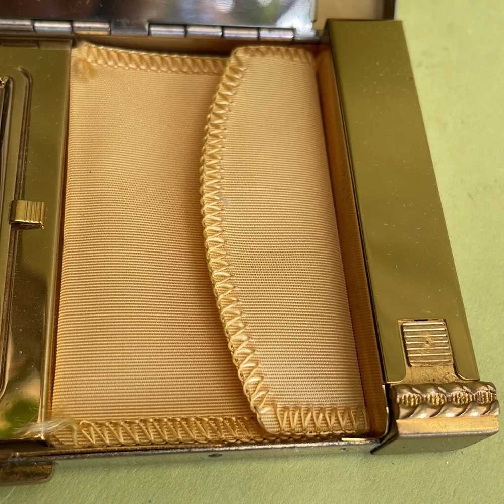 Vintage 50’s mini metallic silver/gold Volupte USA compact mini purse